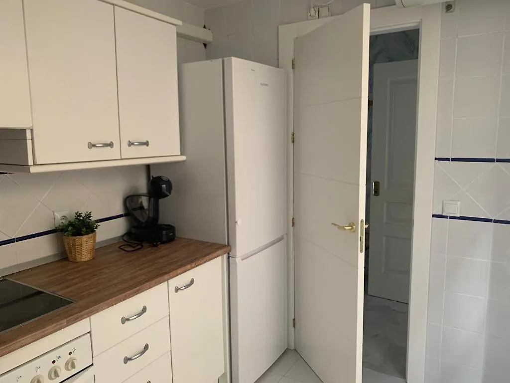아파트 Apartamento A Un Minuto Playa 푸엔히롤라